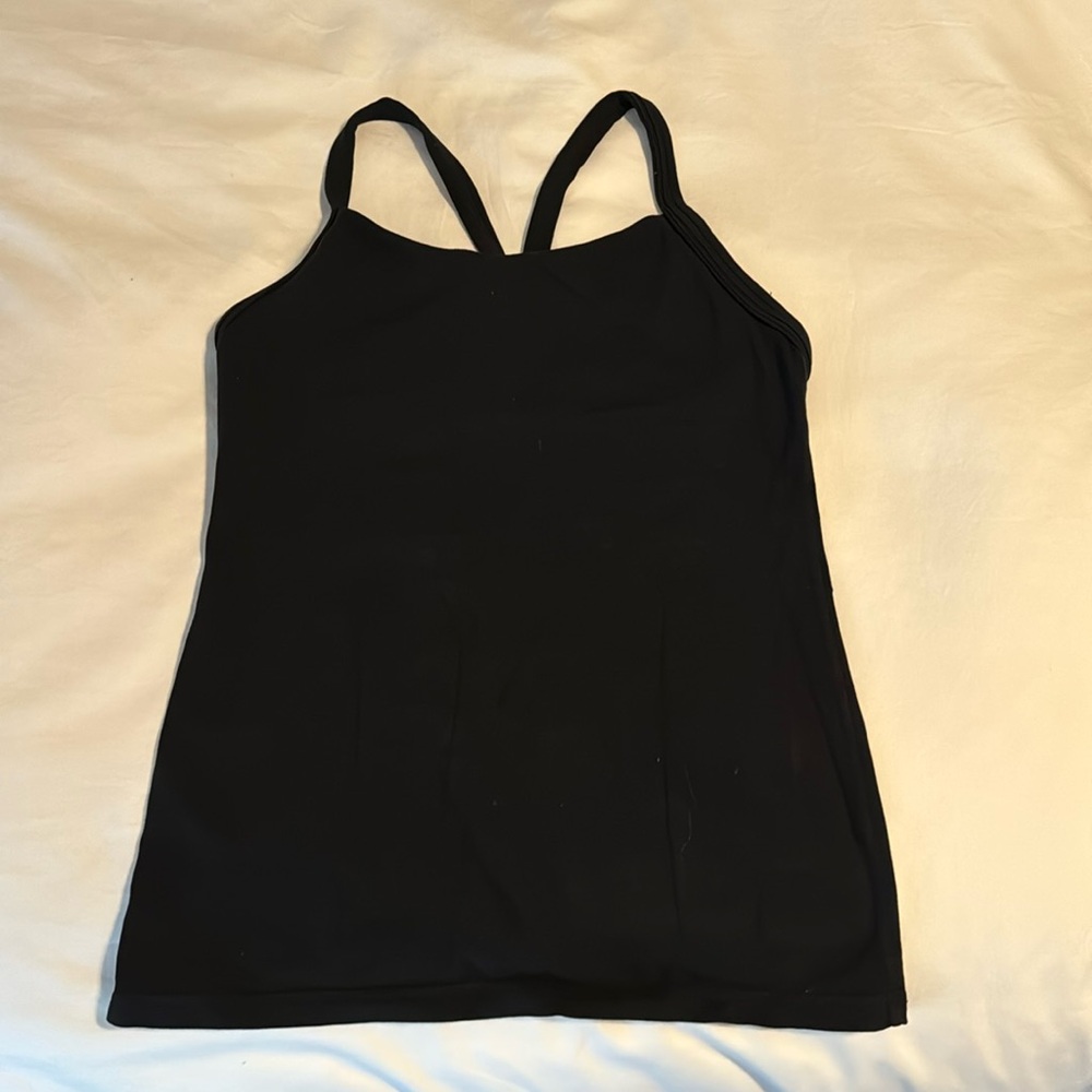 Lululemon black tank top with built-in bra.